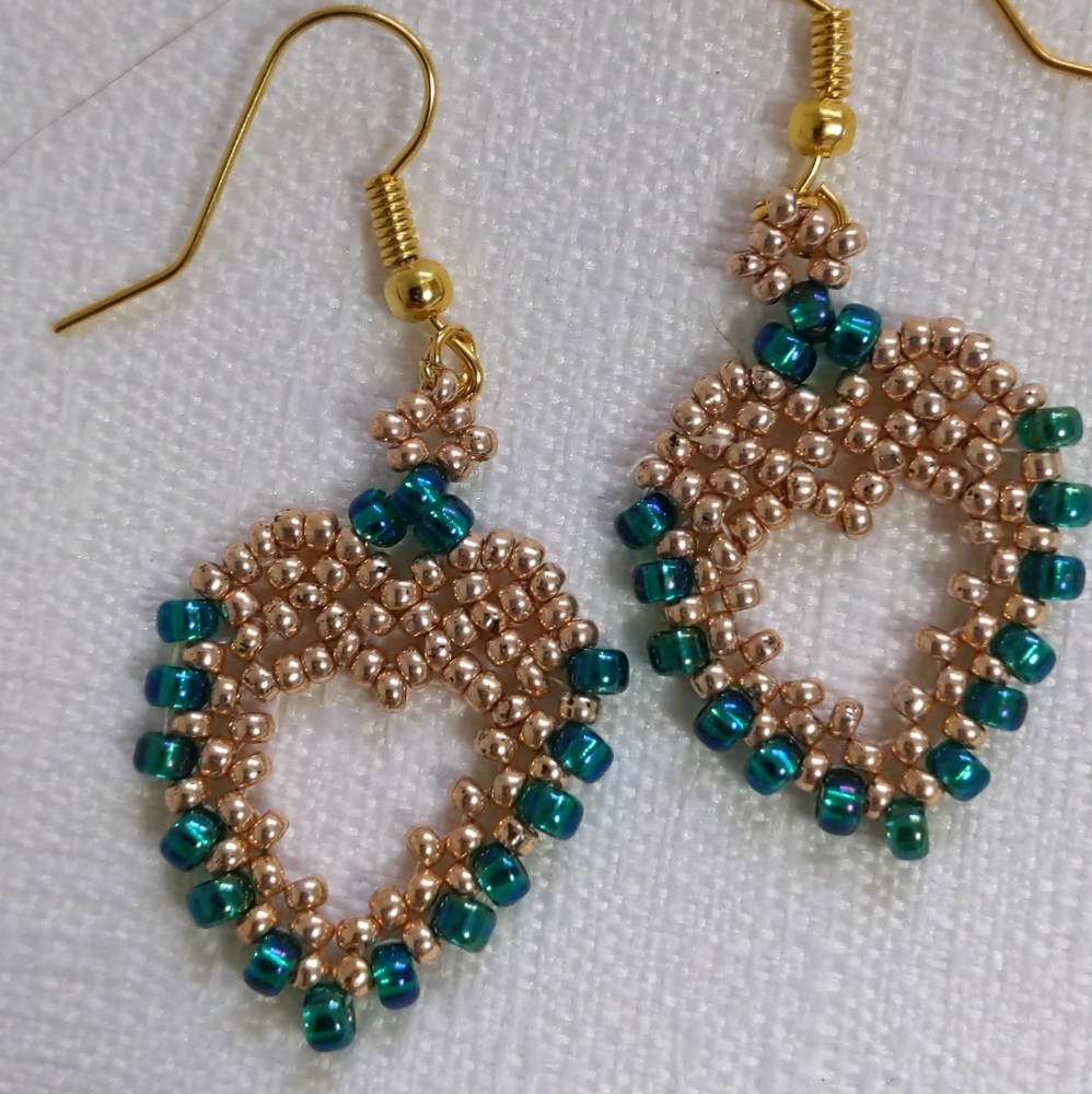 Handcrafted Heart Earrings Gold Tone & Turquoise Glass Beads 1.25"x7/8" NWOT.